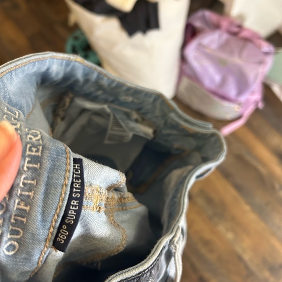 AMERICAN EAGLE JEANS. - Picture 3 of 4